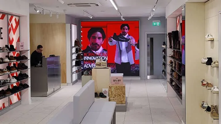 LED Showcase Film